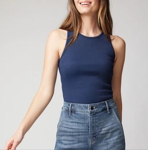 EUC WHBM Forme Ribbed Stretch Tanks (Lot Of 5)